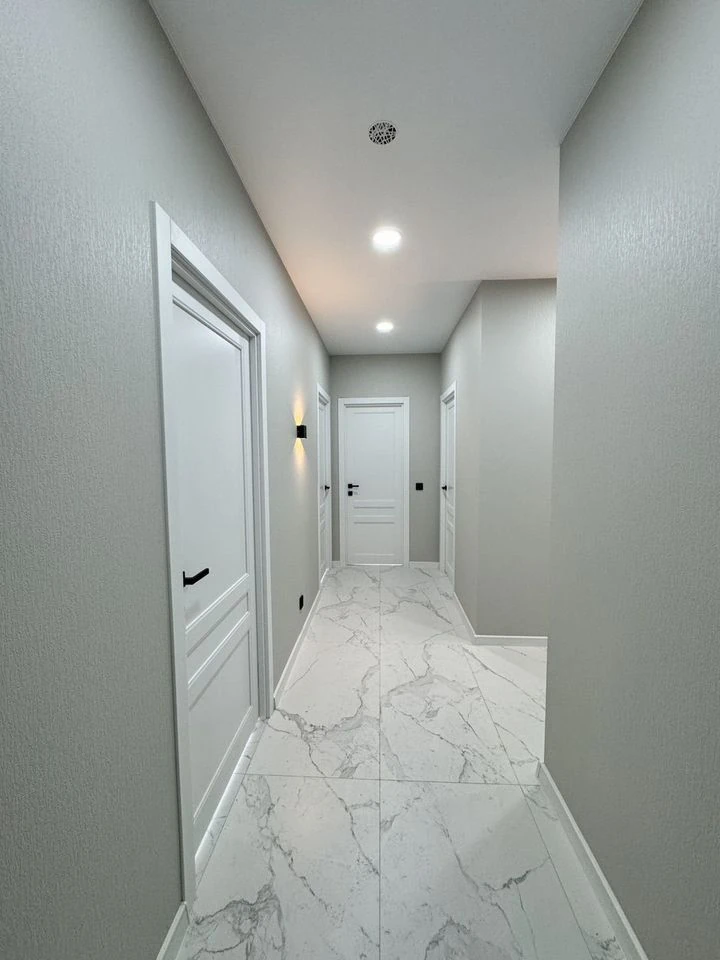 Трехкомнатная квартира в ЖК «Альпы»