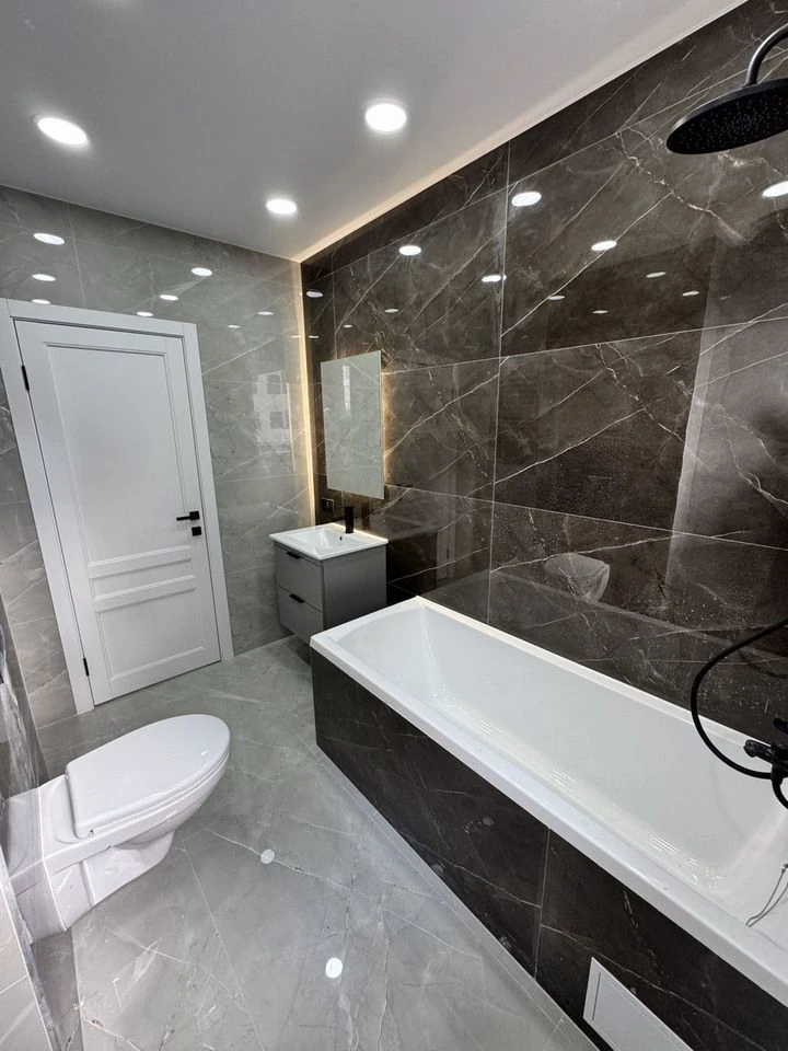 Трехкомнатная квартира в ЖК «Альпы»